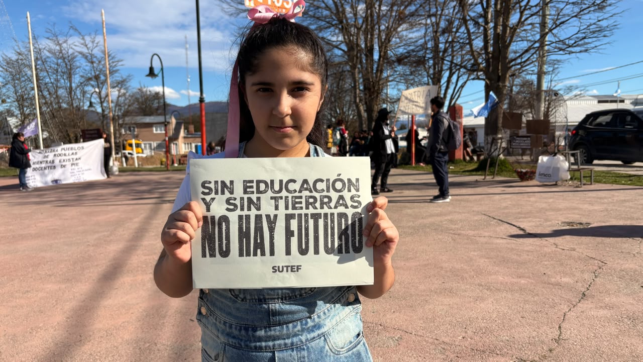 Sin educación y sin tierras ¡NO HAY FUTURO! 15 foto 0037 1